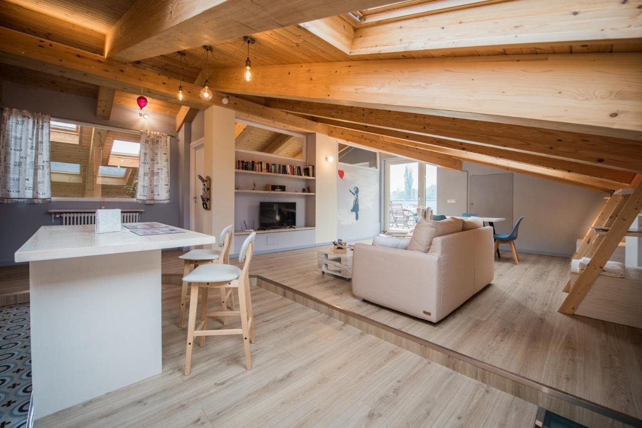 Loft 29 Mansardato Con Ampio Terrazzo Bussoleno Exterior photo